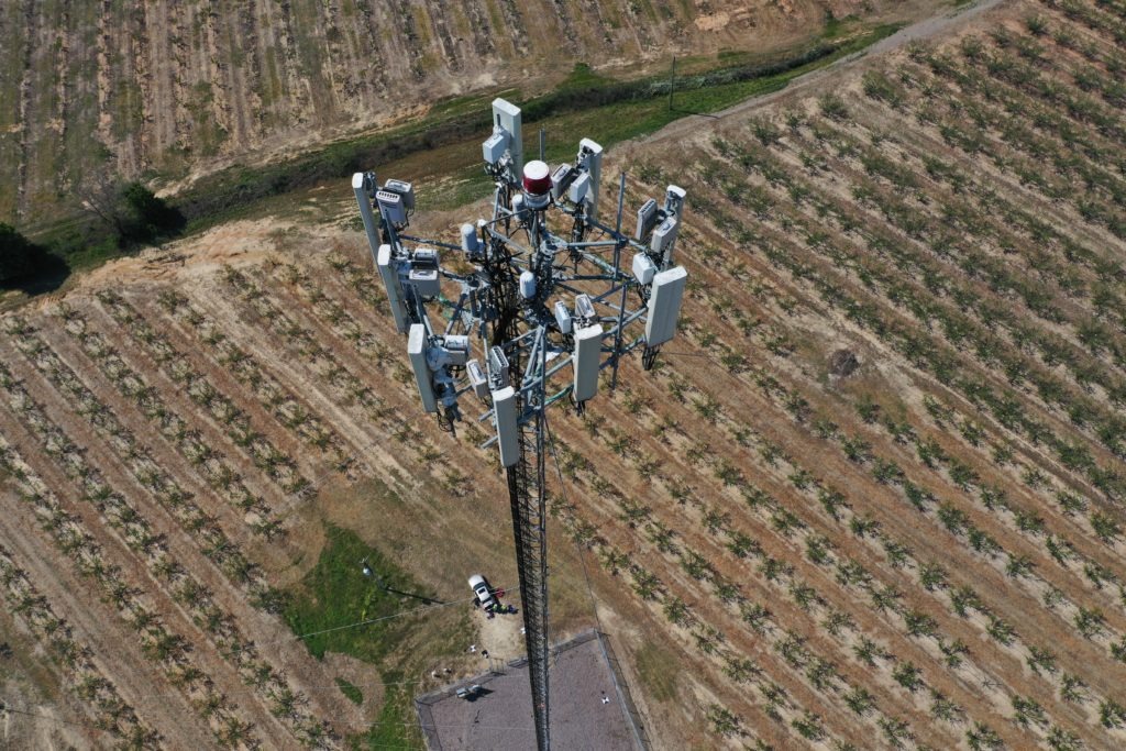 Drone inspection software image of inspection of telecoms tower with global shutter 